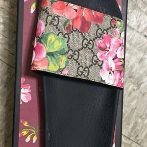 Gucci Floral Slides - Black and Multicolor